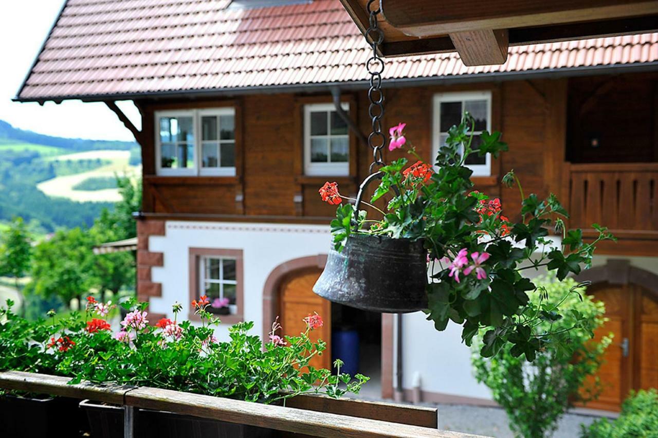 Ferienwohnung Riehle Hof Zell am Harmersbach Exterior foto